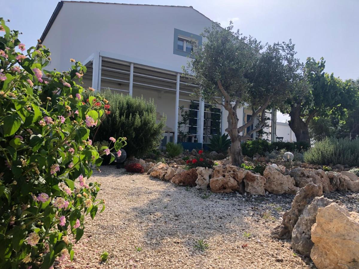 B&B Casa Del Faro Sanvallero Adults Only Portopalo Di Capo Passero Exteriér fotografie