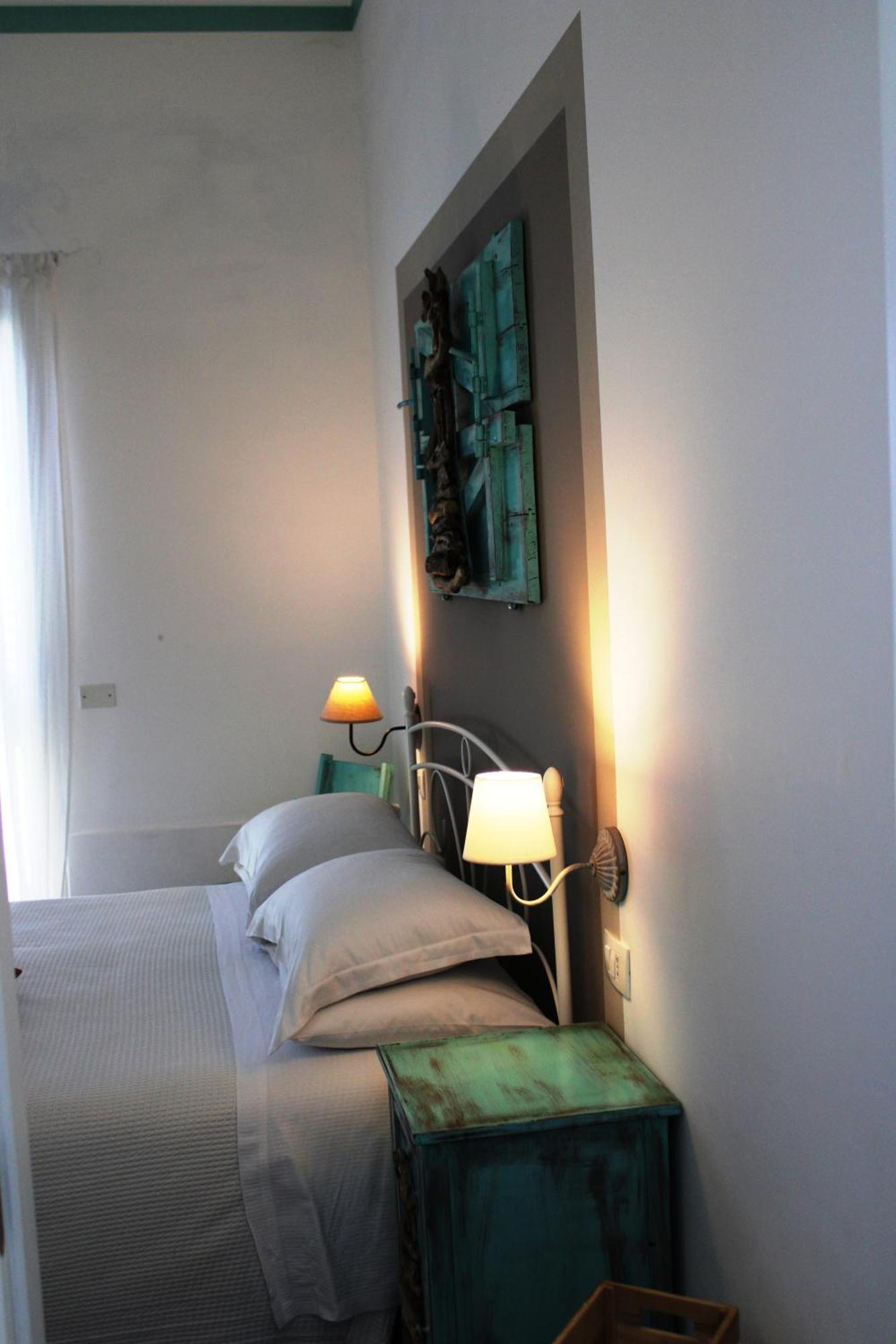B&B Casa Del Faro Sanvallero Adults Only Portopalo Di Capo Passero Exteriér fotografie